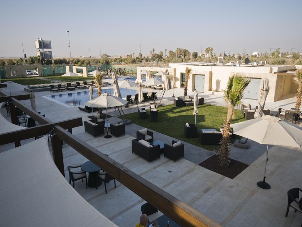 فندق المطار عمّان Al Qastal المظهر الخارجي الصورة